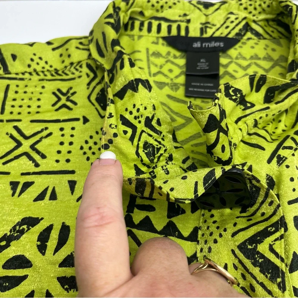 Ali Miles Geometric Green‎ Black Top Wire Collar Womens XL Button Front *FLAW